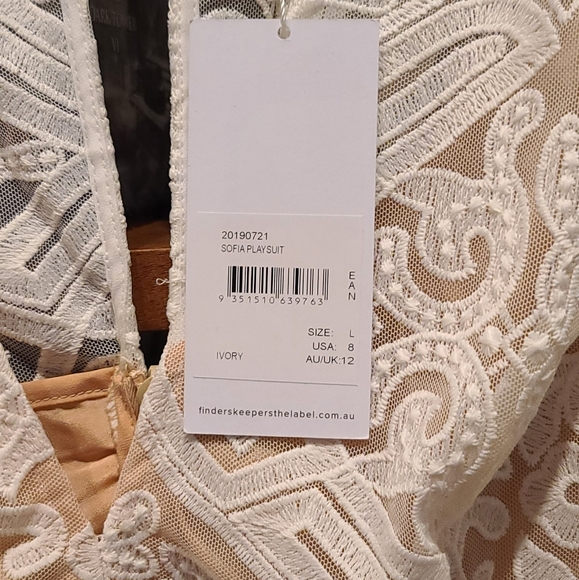 Finders Keepers Romper - Picture 6 of 9